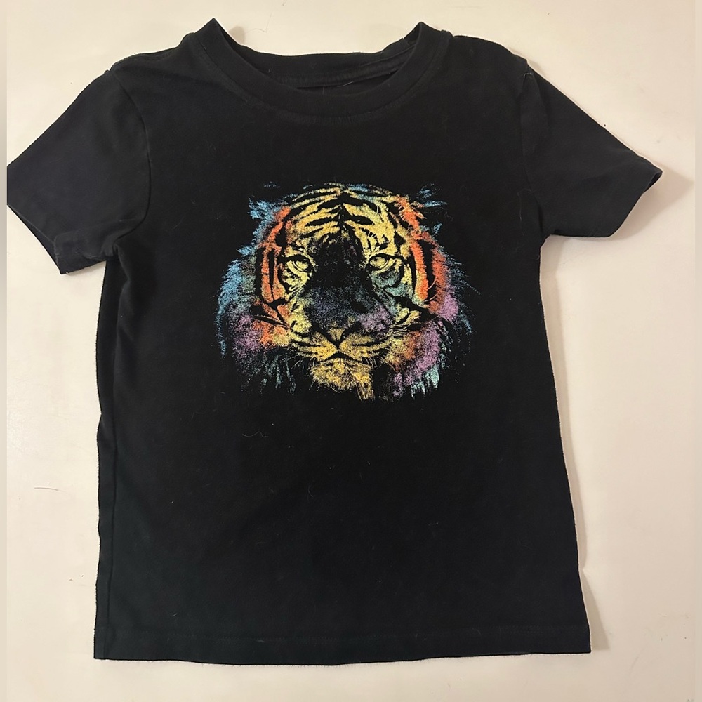 Cat & Jack Black T-shirt with Rainbow Tiger Head Design